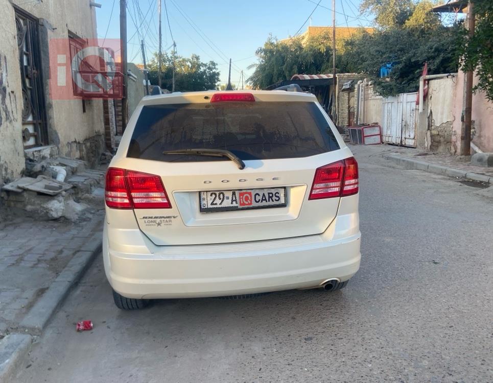 دودج جورني